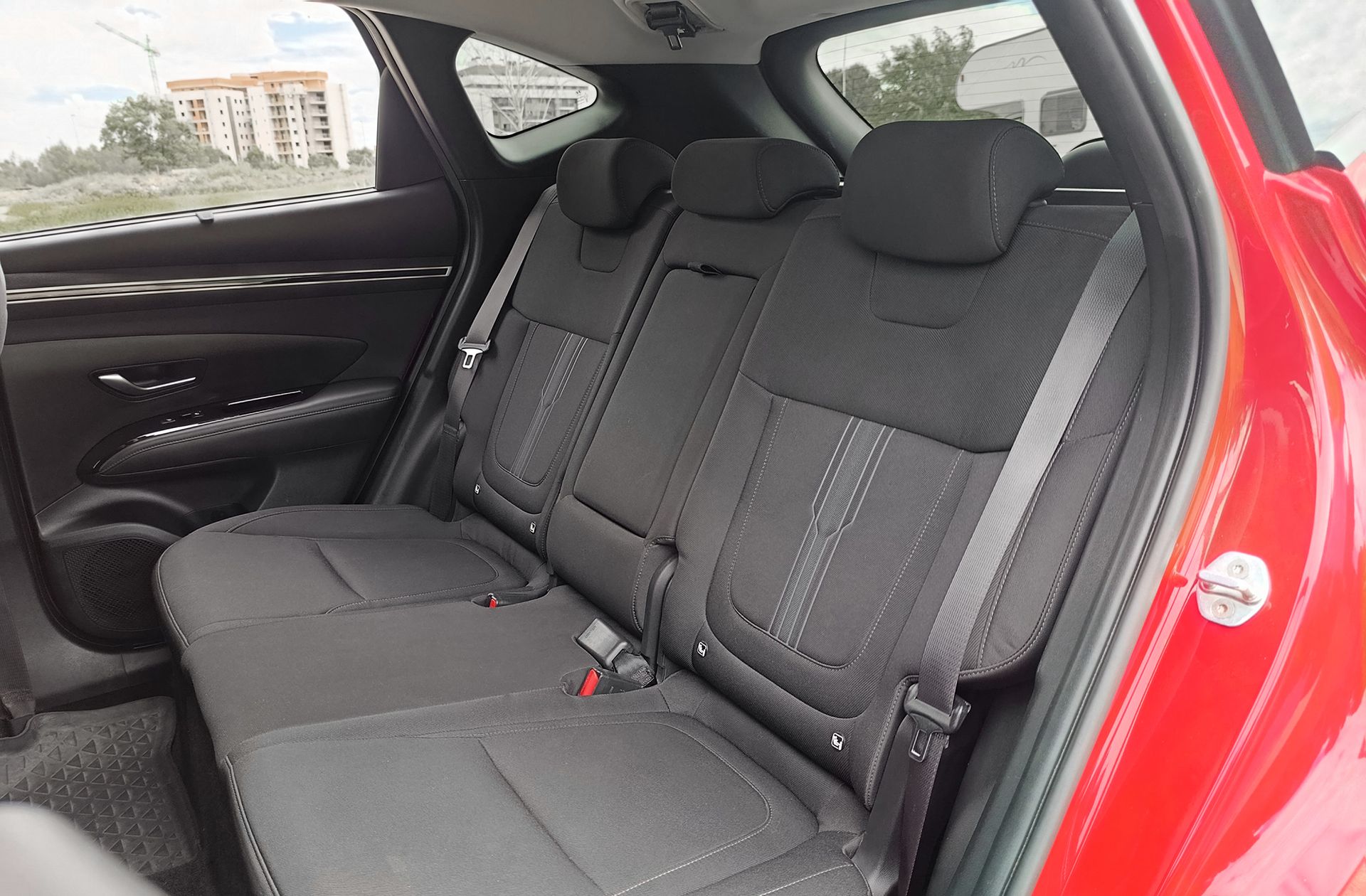 Hyundai Tucson 1.6 T-GDi HEV Tecno 2C - foto 14