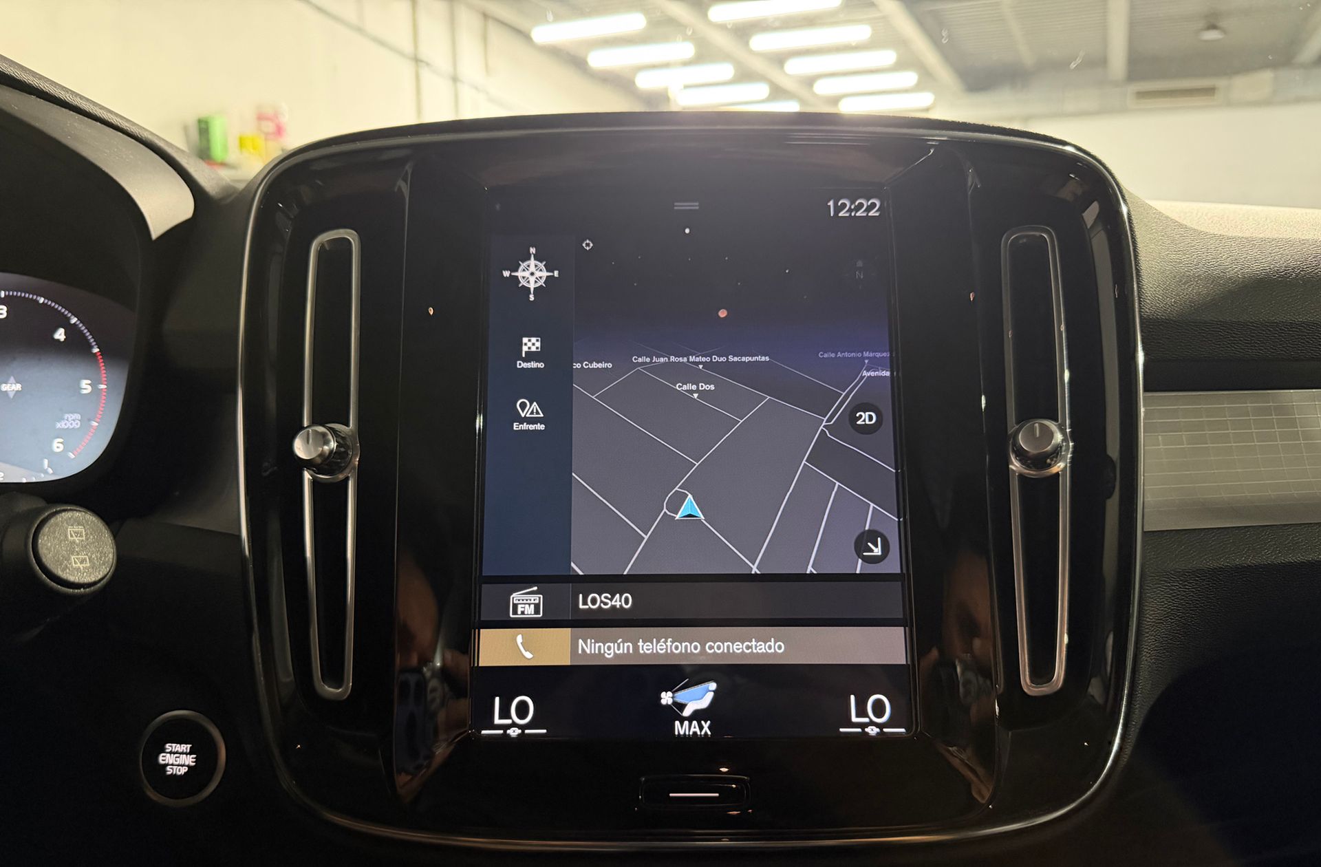 Volvo XC40 D3 Momentum - foto 8