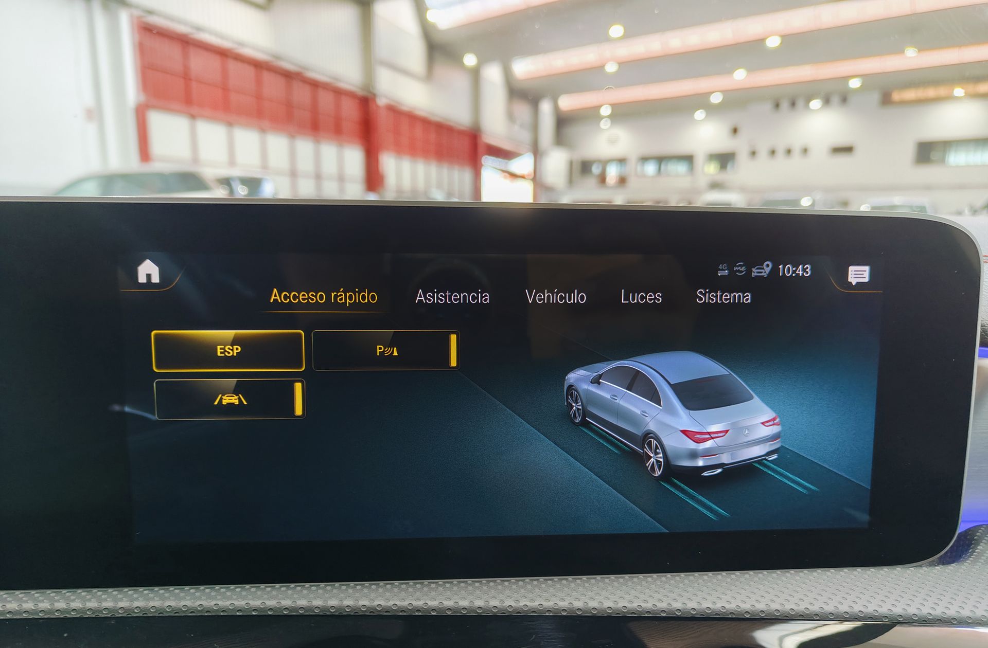 Mercedes-Benz CLA 180 Pack AMG - foto 12