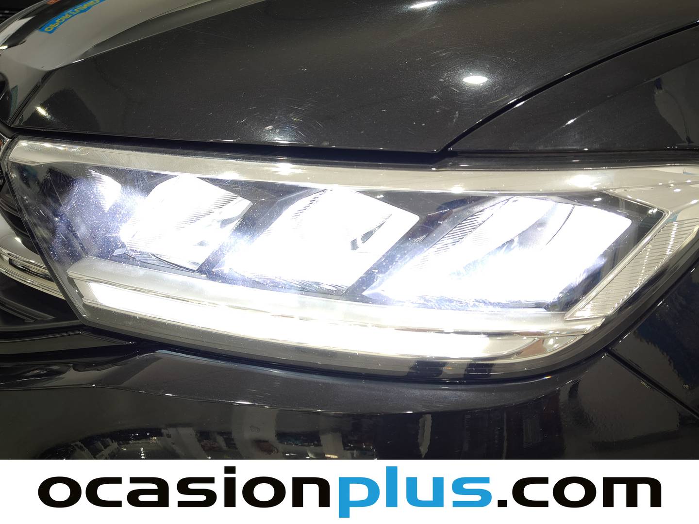 Foto Volkswagen T-Roc Volkswagen T-Roc R-Line 1.5 TSI (150 CV) DSG