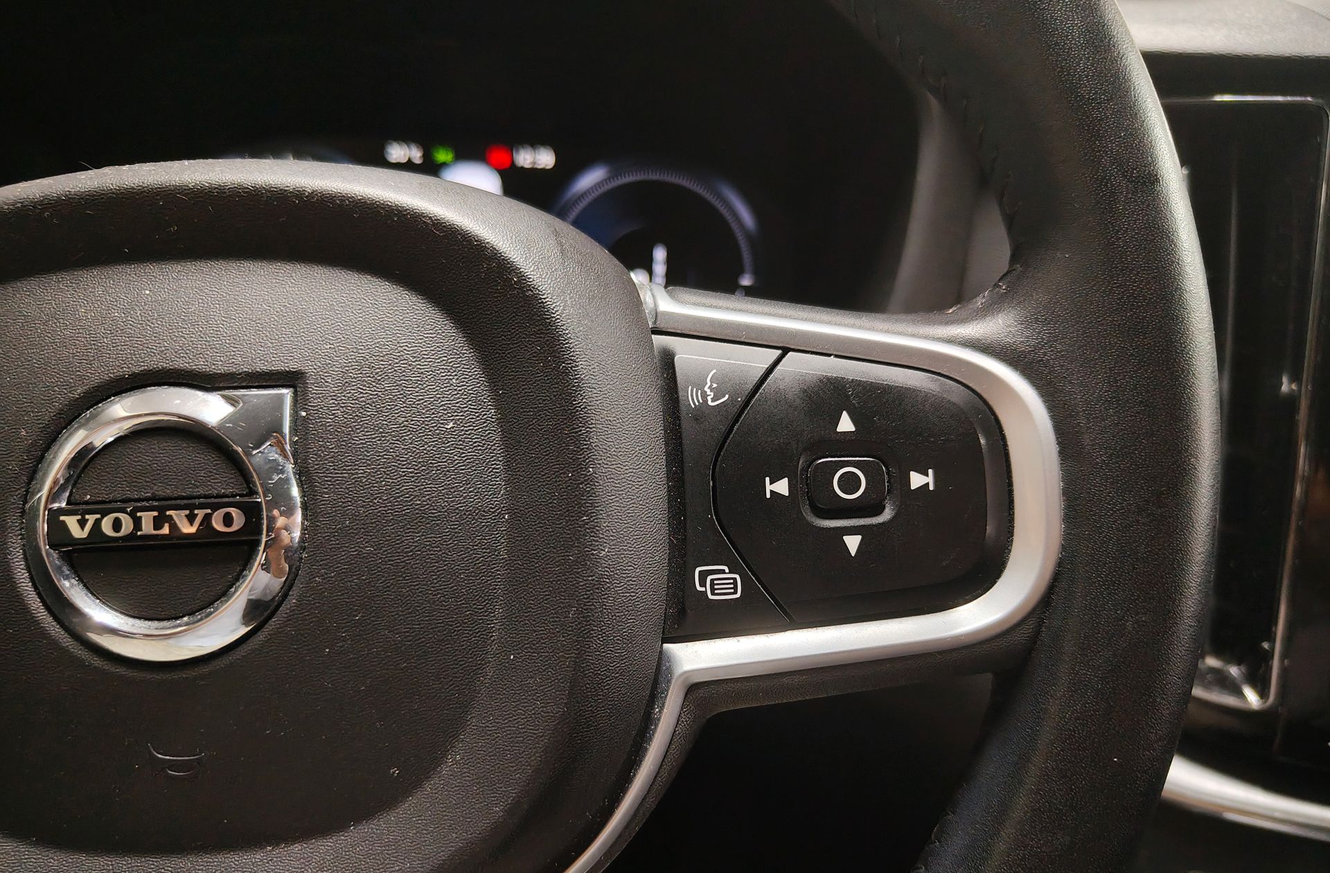 Volvo XC60 T6 Recharge Inscription AWD - foto 26