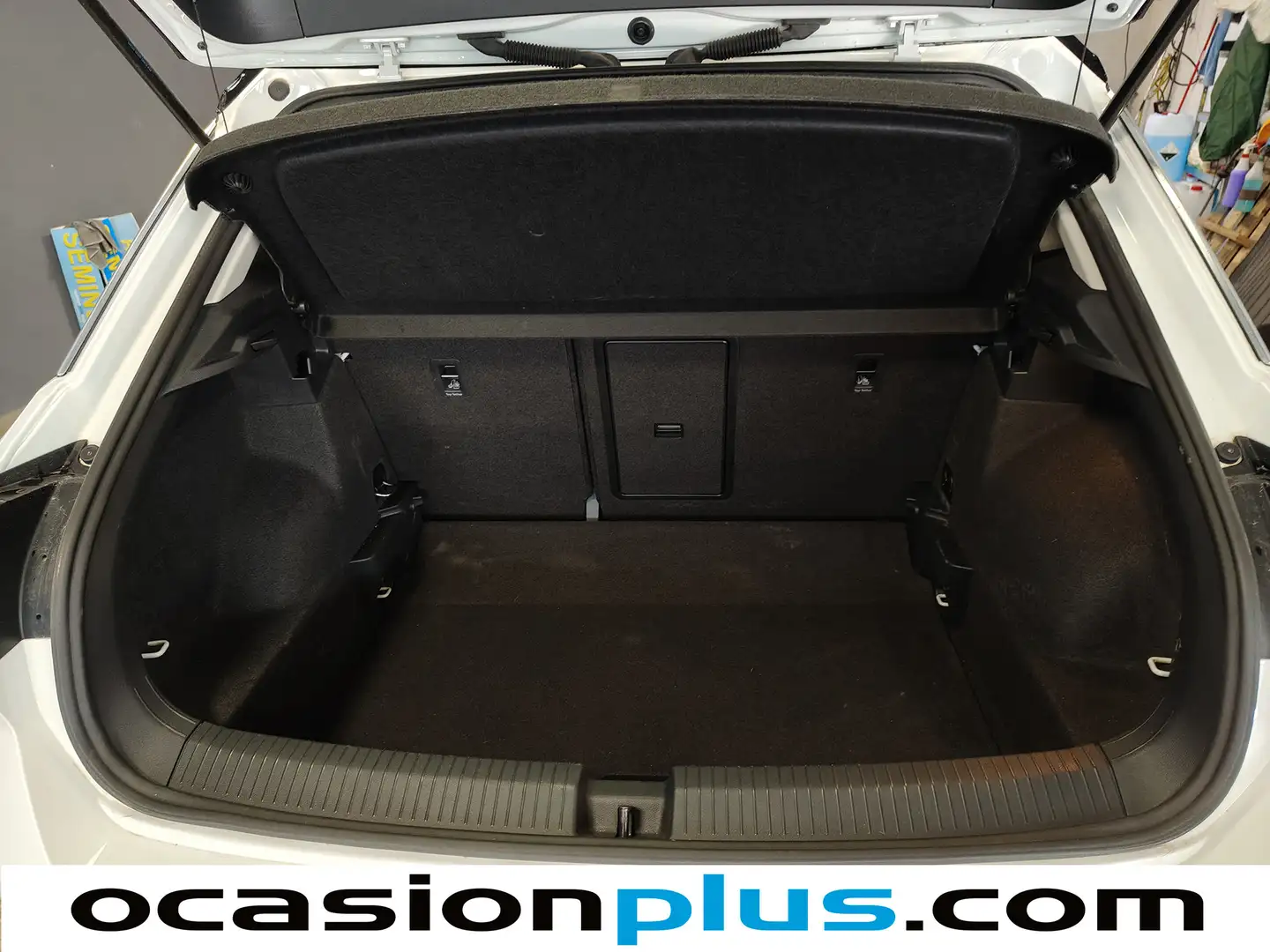 Foto Volkswagen T-Roc Volkswagen T-Roc Advance Style 1.6 TDI (115 CV)