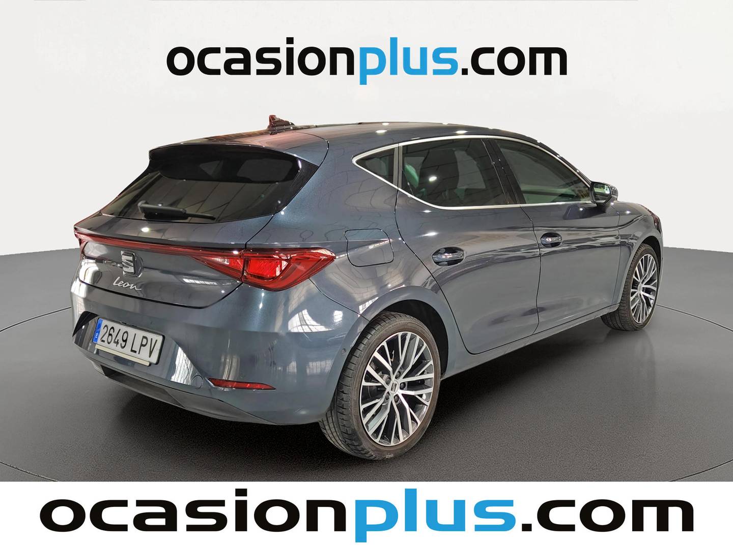 Foto trasera Seat León Seat León 1.5 eTSI S&S Xcellence Launch Pack M DSG-7 (150 CV) derecha