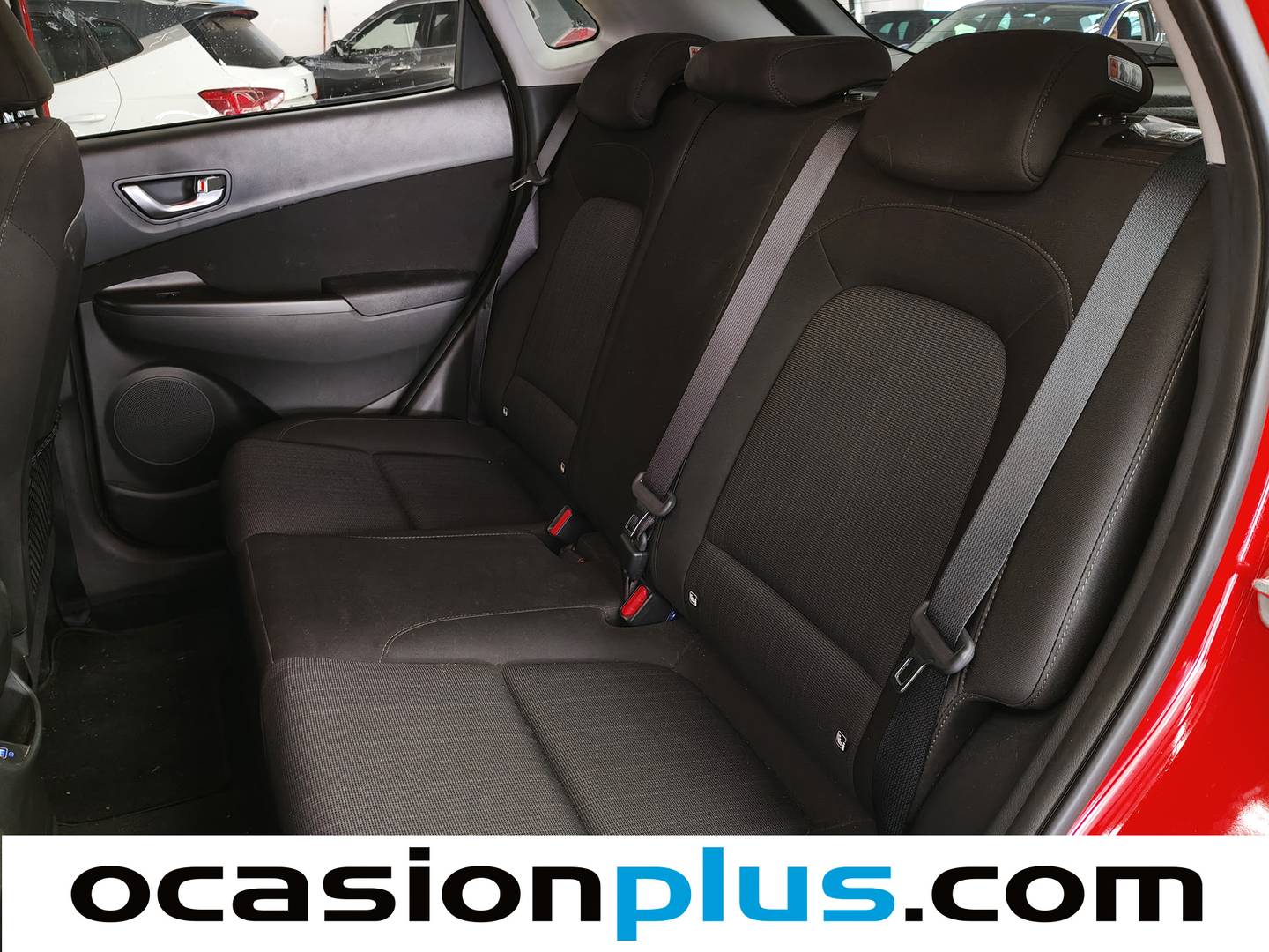 Foto asientos traseros Hyundai Kona Hyundai Kona 1.6 GDI HEV Tecno 2C DCT (141 CV)