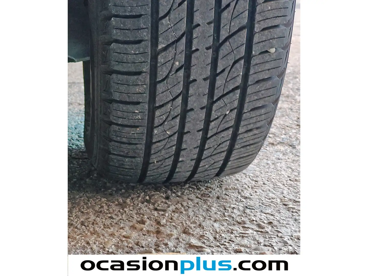 Foto Chevrolet Captiva Chevrolet Captiva 2.2 VCDI 16V LT FWD (163 CV) 7 Plazas