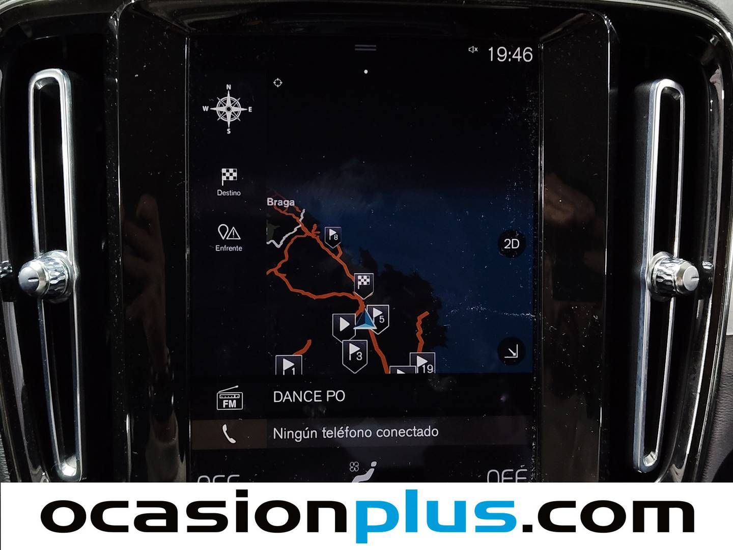 Equipamiento del Volvo XC40 Volvo XC40 T3 Momentum Pro Auto (163 CV)