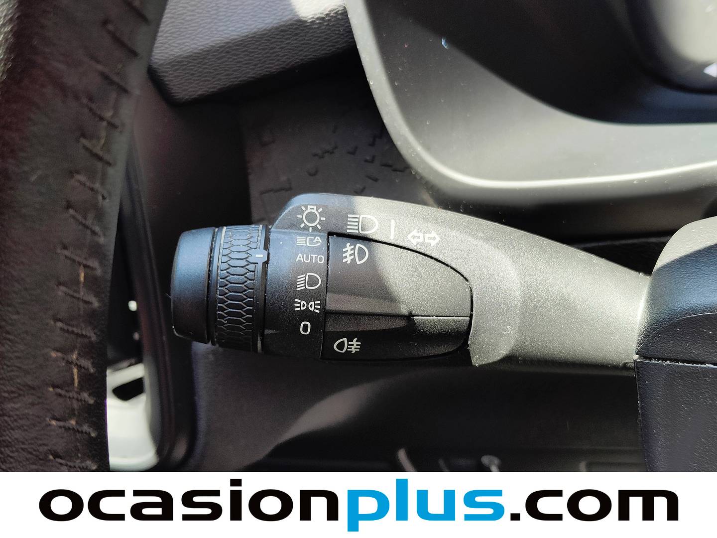 Volvo XC40 Volvo XC40 T3 Momentum Core (163 CV) de segunda mano