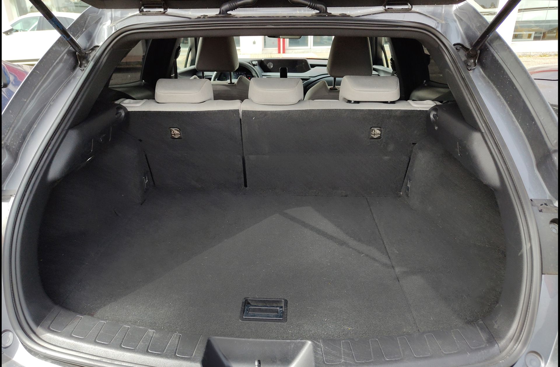 Lexus UX 250h Business 2WD - foto 15