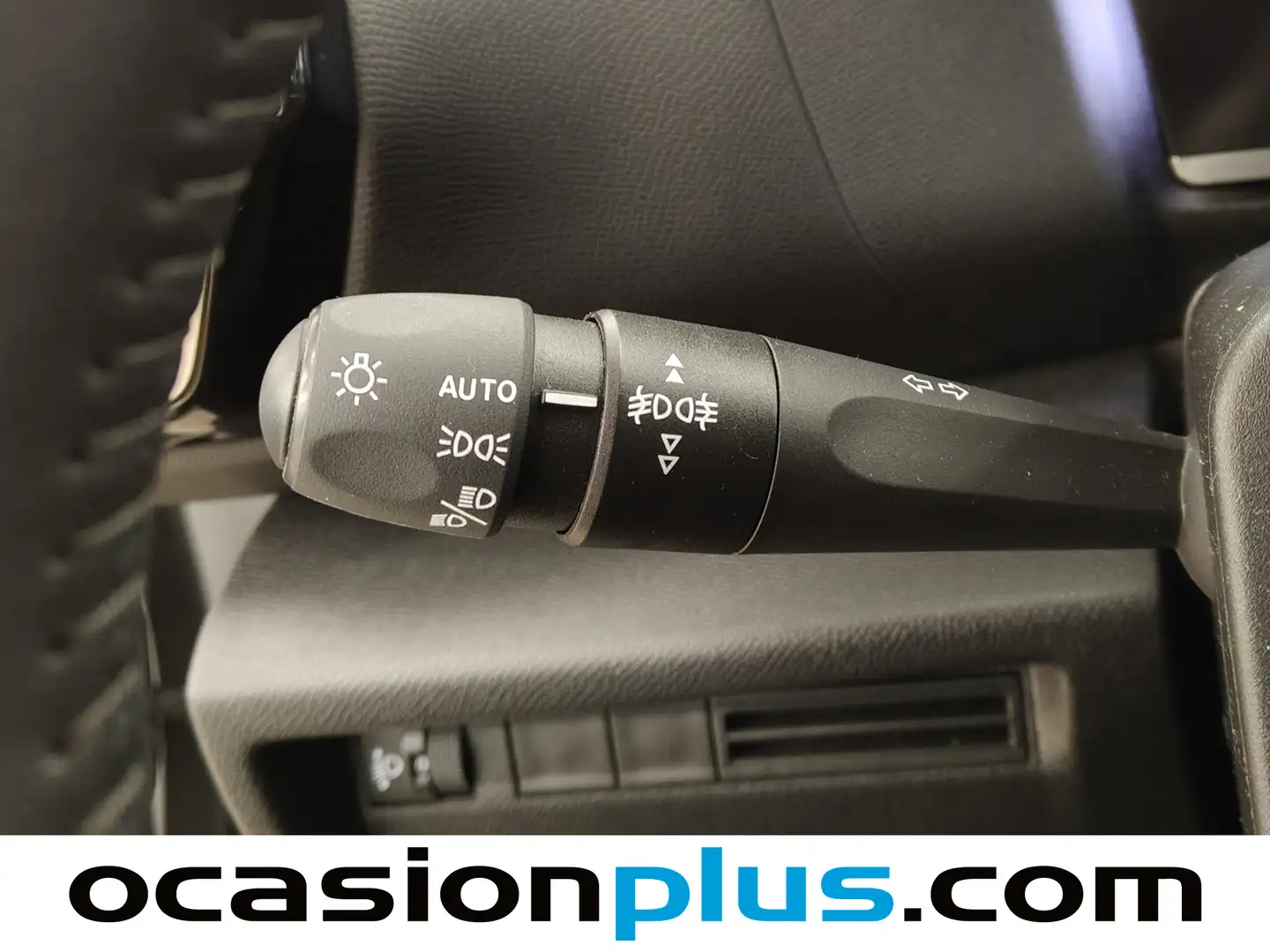 Foto Citroën C4 Citroen C4 PureTech 130 S&S 6v Plus (131 CV)