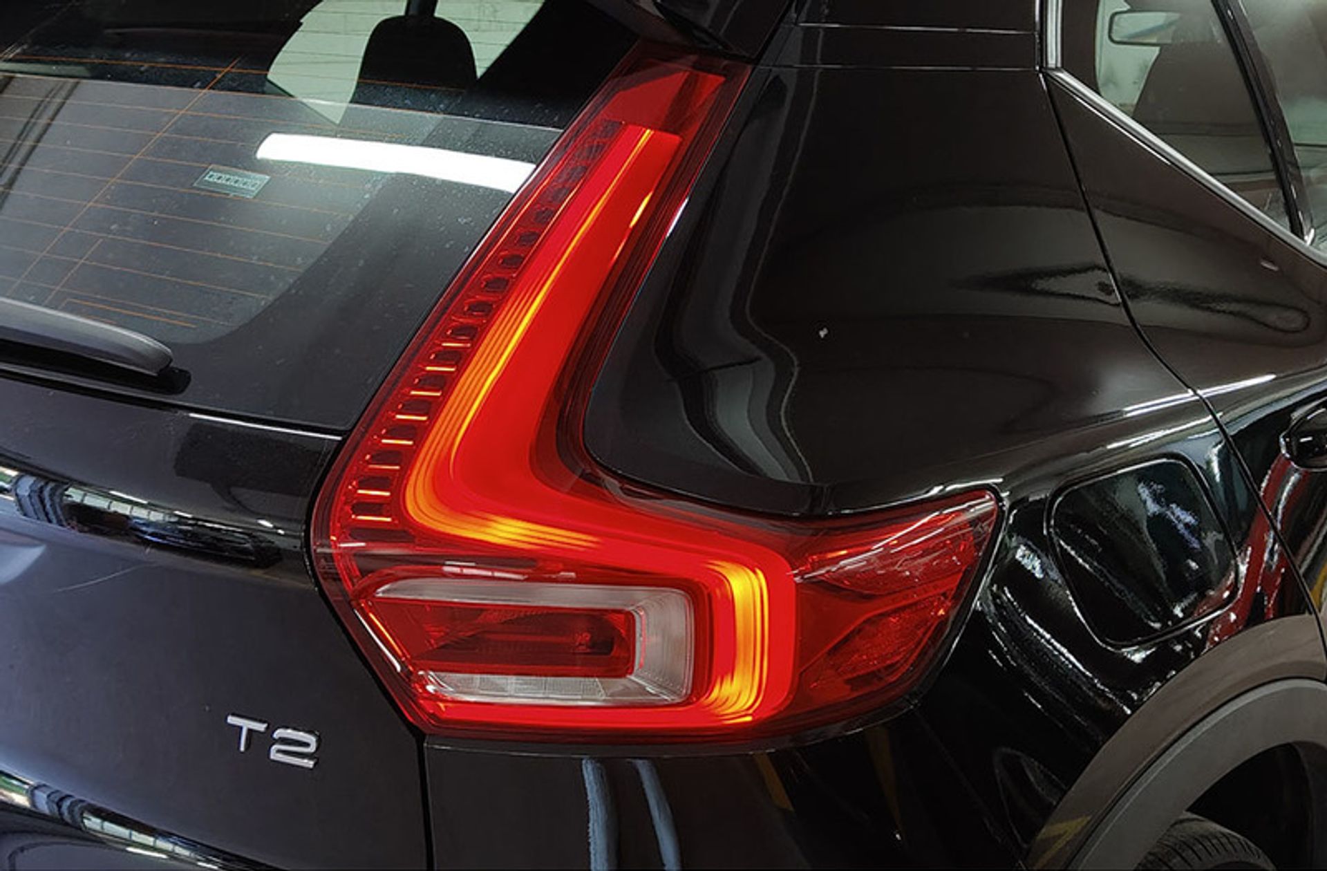 Volvo XC40 T2 Essential - foto 17