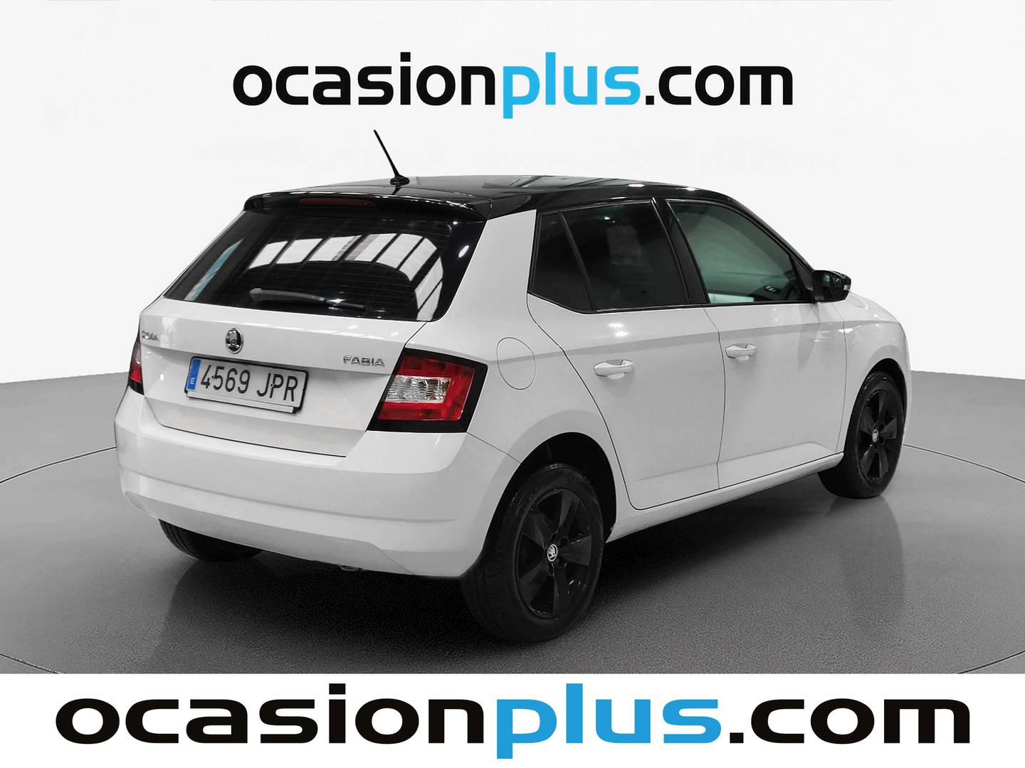 Foto trasera Skoda Fabia Skoda Fabia 1.0 MPI Ambition (75 CV) derecha