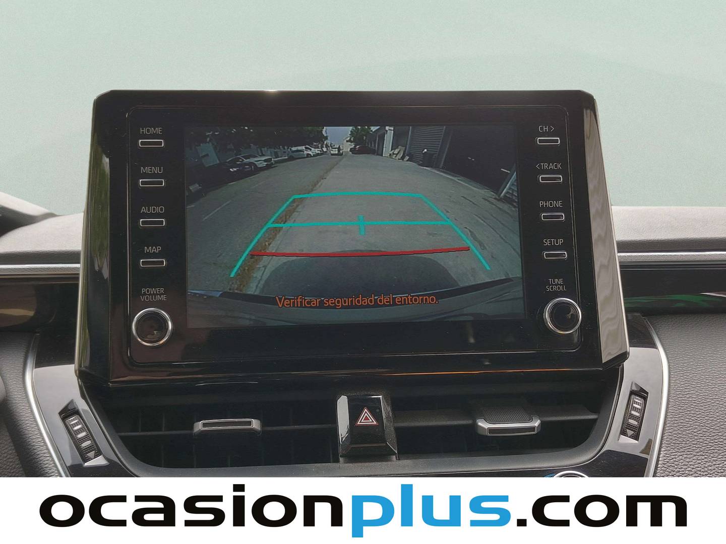 Equipamiento del Toyota Corolla Toyota Corolla Touring Sports 180H Feel! E-CVT (180 CV)