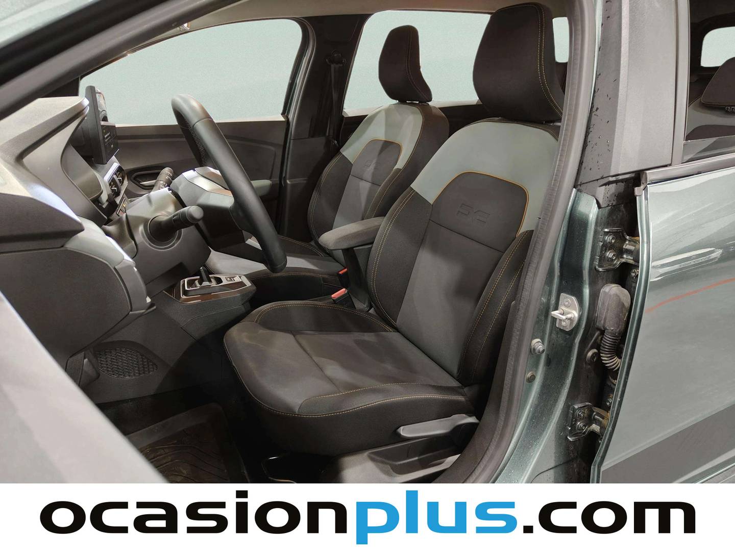 Foto asientos traseros Dacia Jogger Dacia Jogger Extreme Hybrid (155 CV) 7 plazas
