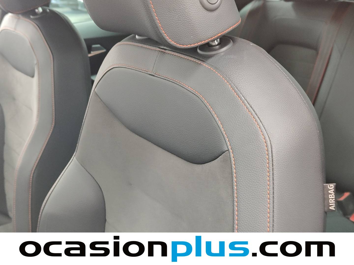 Foto Seat Arona SEAT Arona 1.0 TSI S&S FR XL (115 CV)