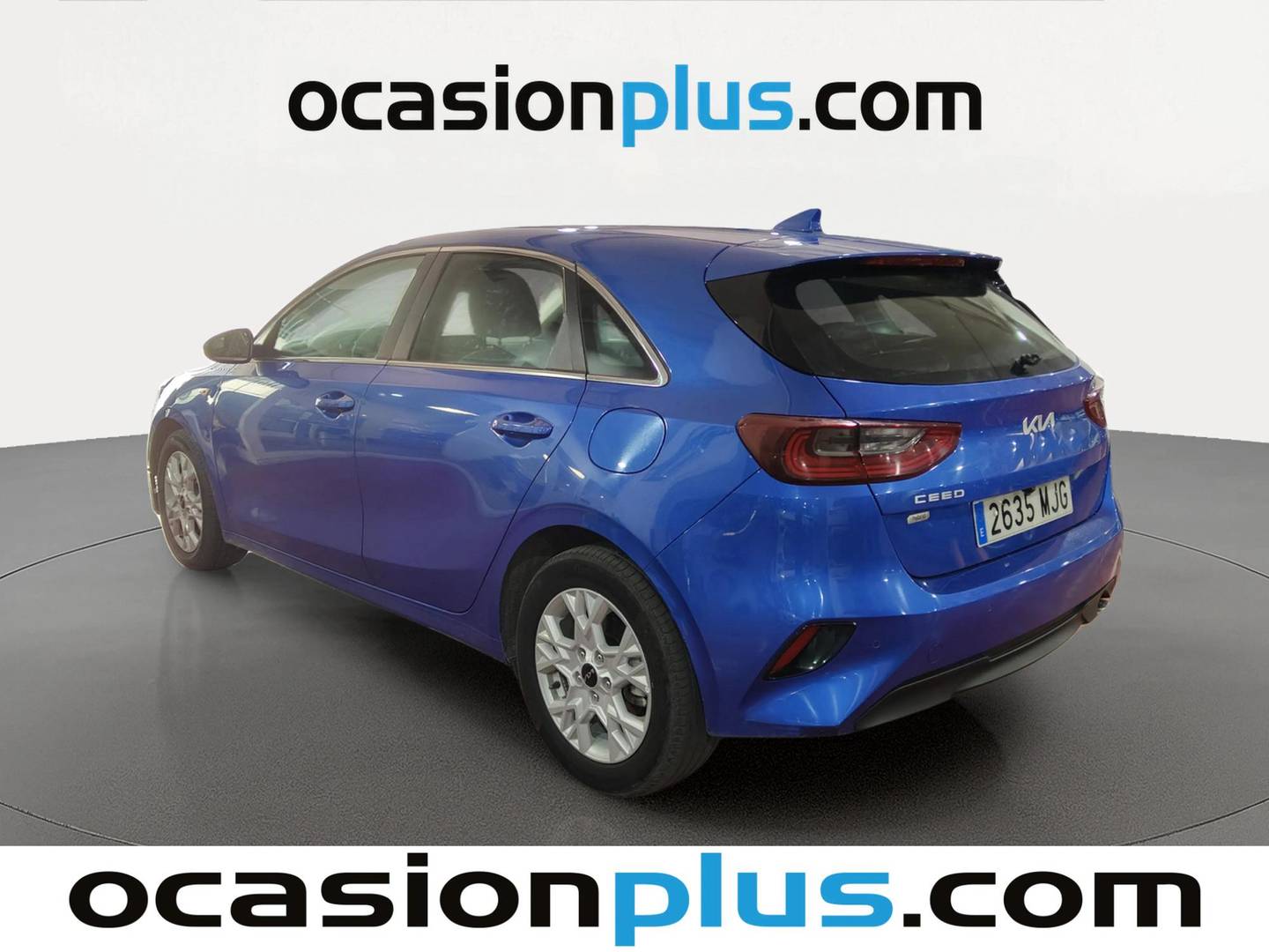 Foto trasera KIA Ceed KIA Ceed 1.6 MHEV iMT Drive (136 CV) izquierda