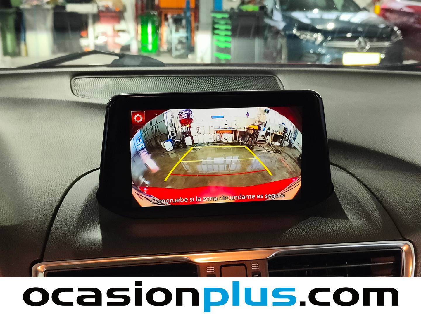 Foto Mazda Mazda3 Mazda Mazda 3 2.0 GE Sedan Luxury (120 CV)