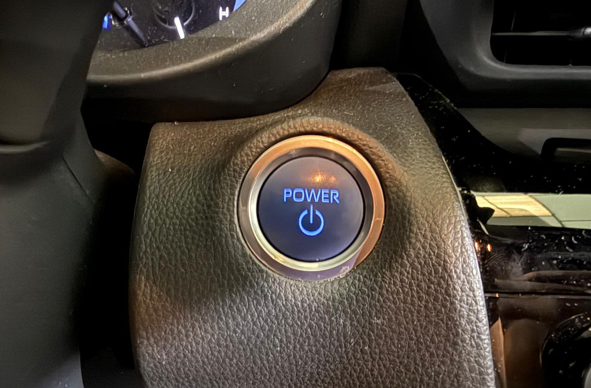 Toyota Yaris Cross 120H Active Tech - foto 30