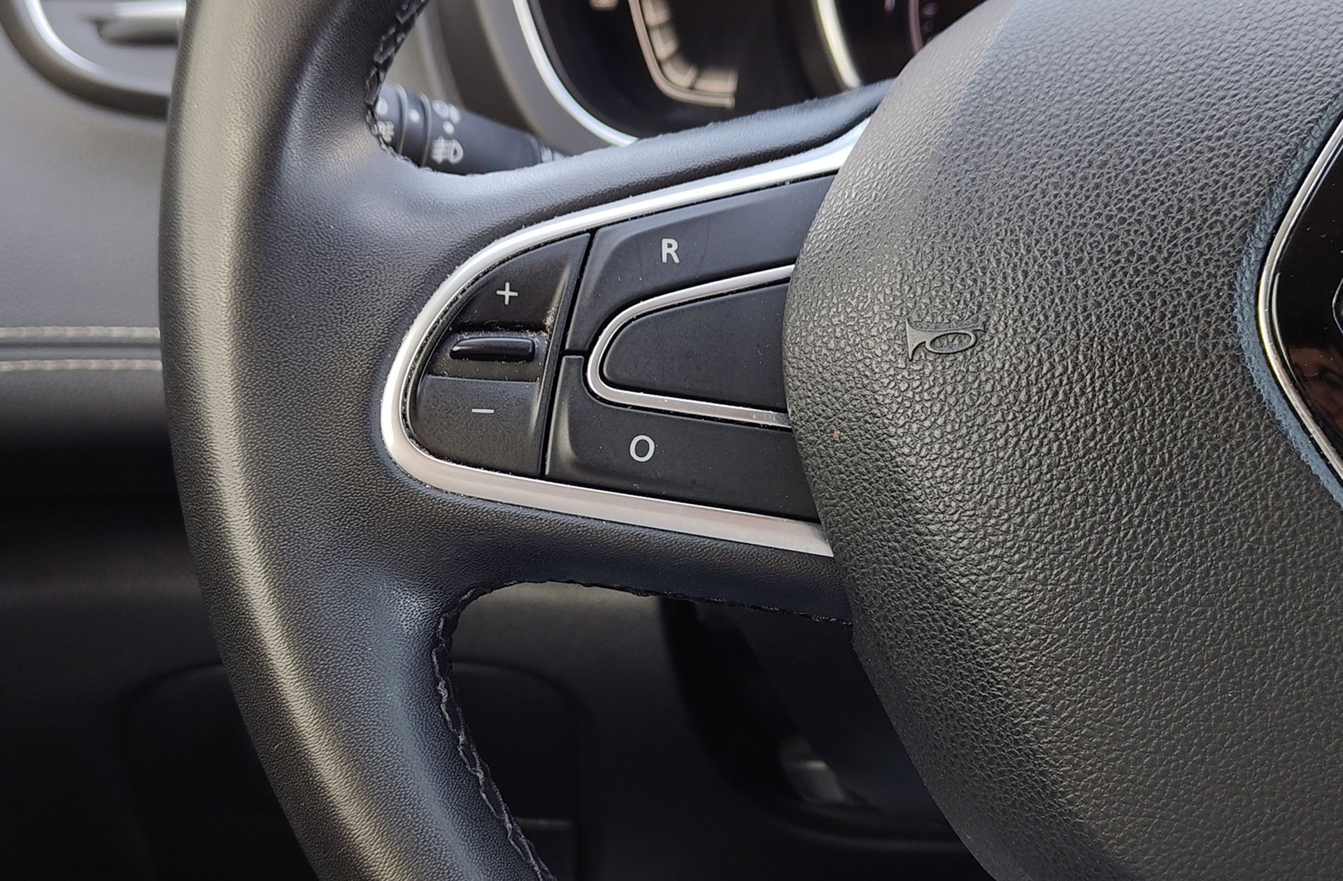 Renault Scénic Zen TCe GPF EDC - foto 40