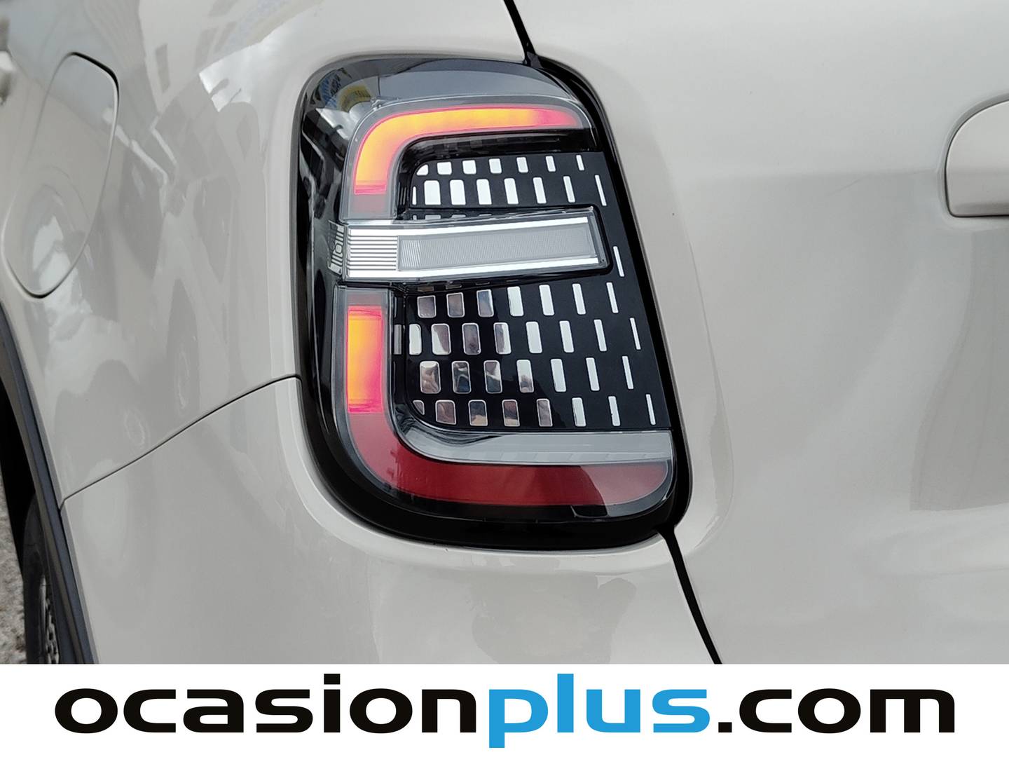 Fiat 600 Fiat 600 1.2 MHEV La prima DDCT (100 CV) 2024