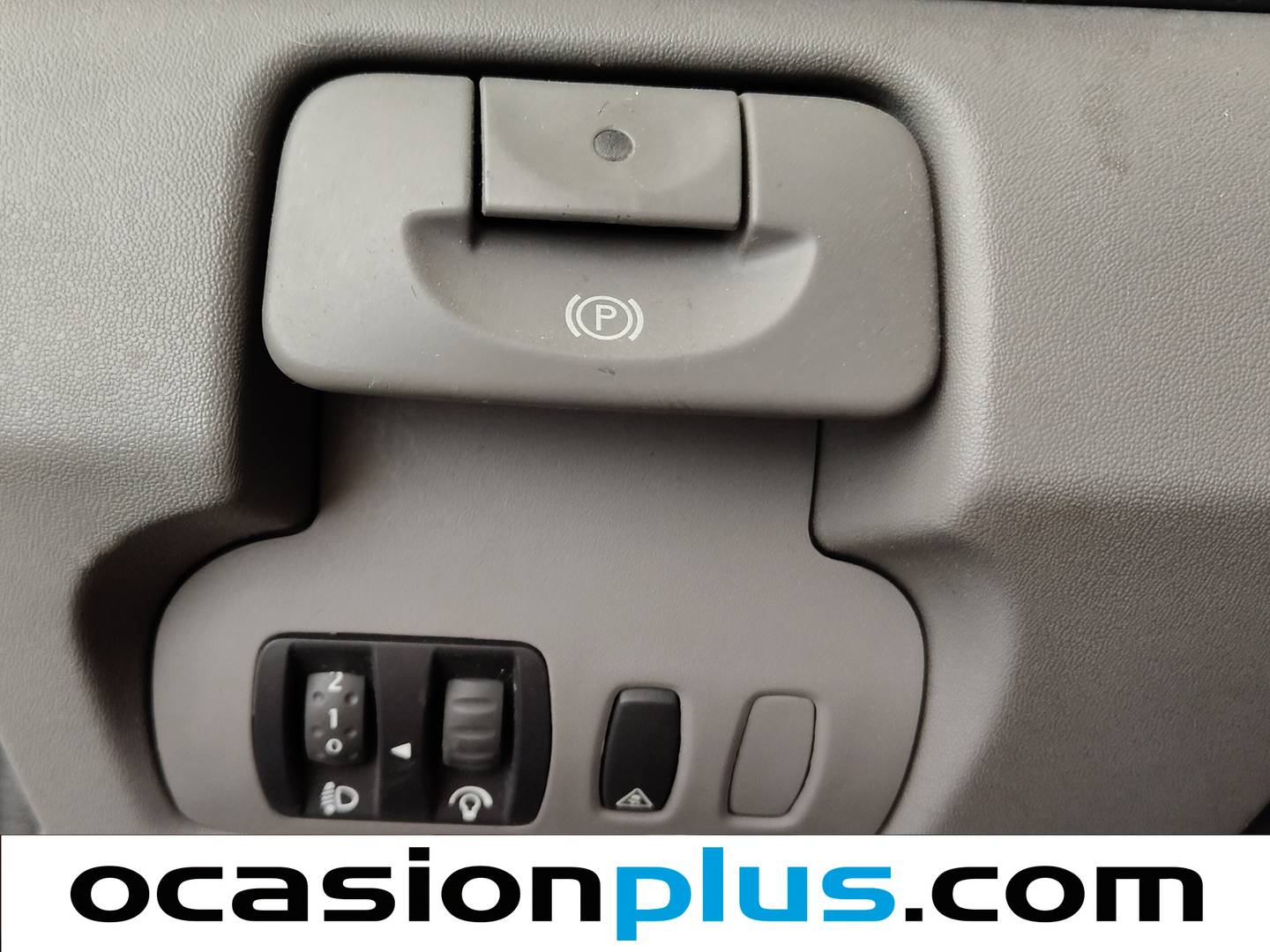 Renault Grand Scénic Renault Grand Scenic 1.6 16V Emotion 7 plazas (110 CV) de ocasión