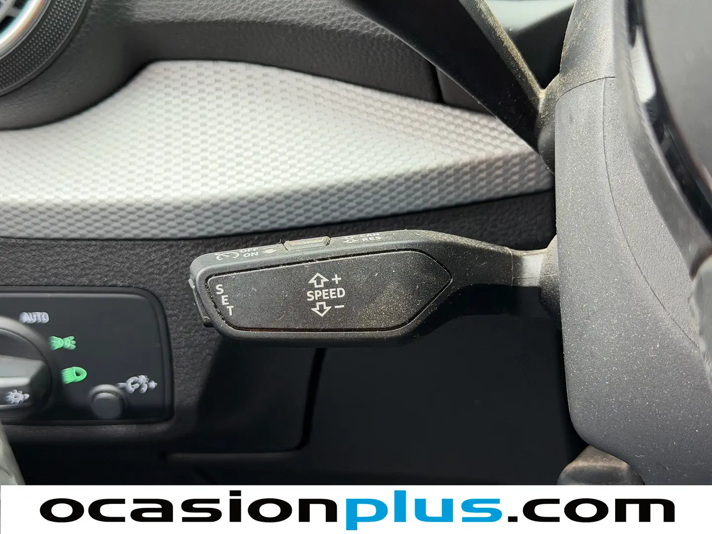 Foto Audi Q2 Audi Q2 Advanced 30 TDI (116 CV)