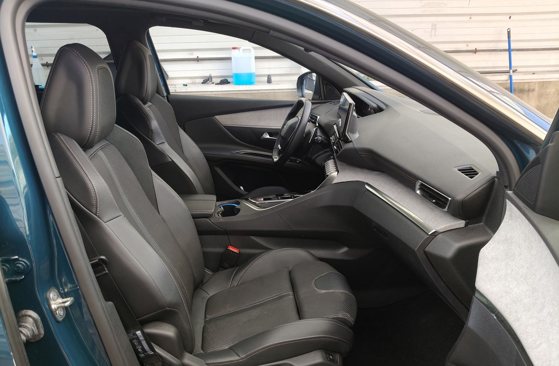 Peugeot 5008 1.2 GT eDCS6 7 plazas - foto 23