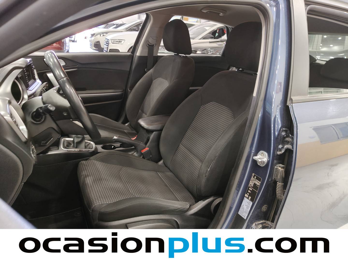 KIA Ceed KIA Ceed 1.0 T-GDi Concept (120 CV) 120cv