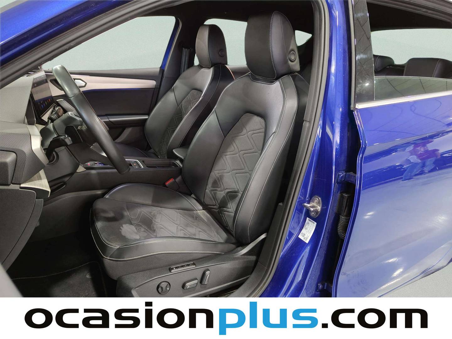 Foto asientos delanteros Seat León Seat León 1.5 TGI GNC S&S Xcellence DSG (130 CV)