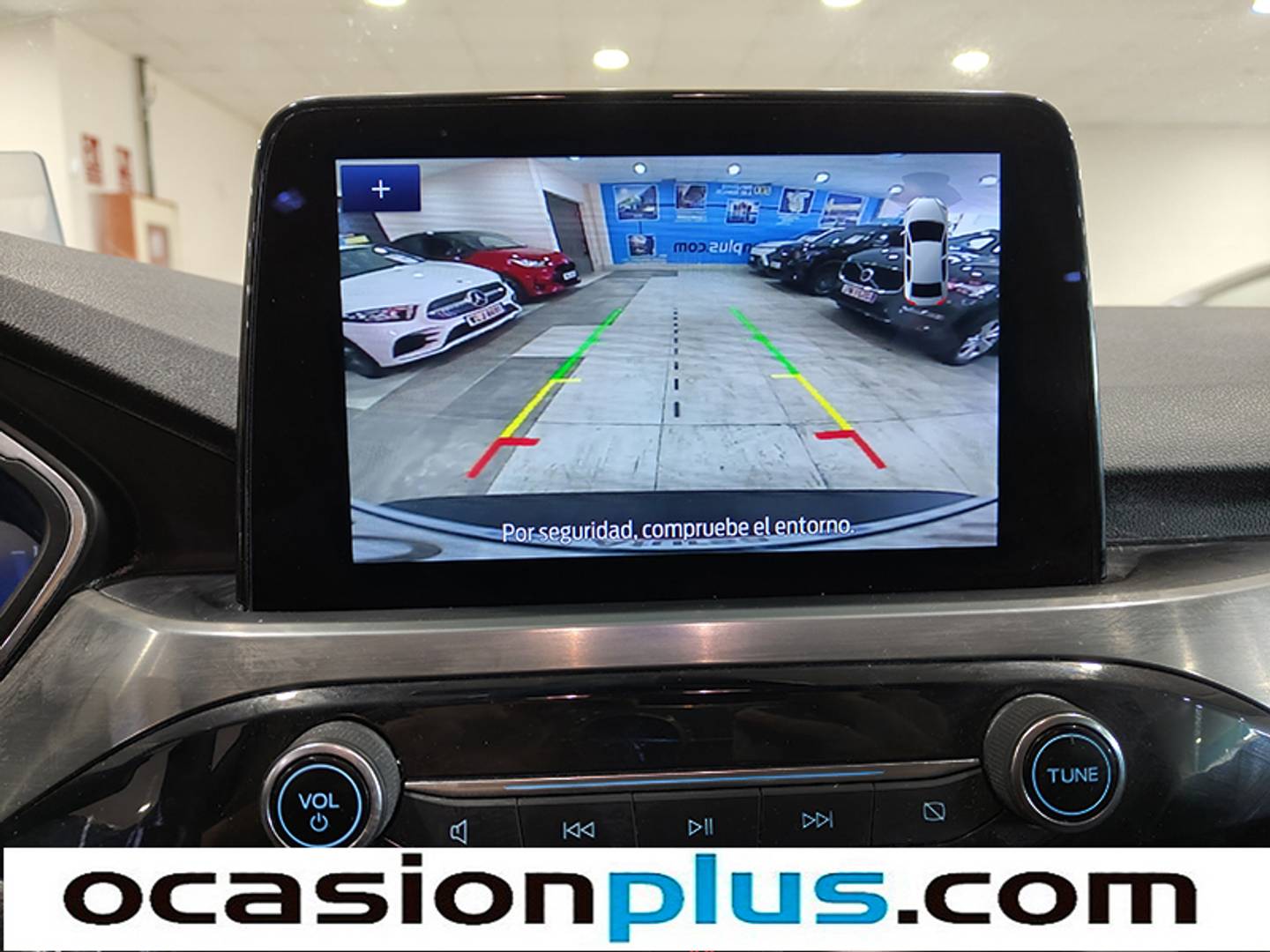 Foto Ford Kuga Ford Kuga 1.5 EcoBlue Trend (120 CV)