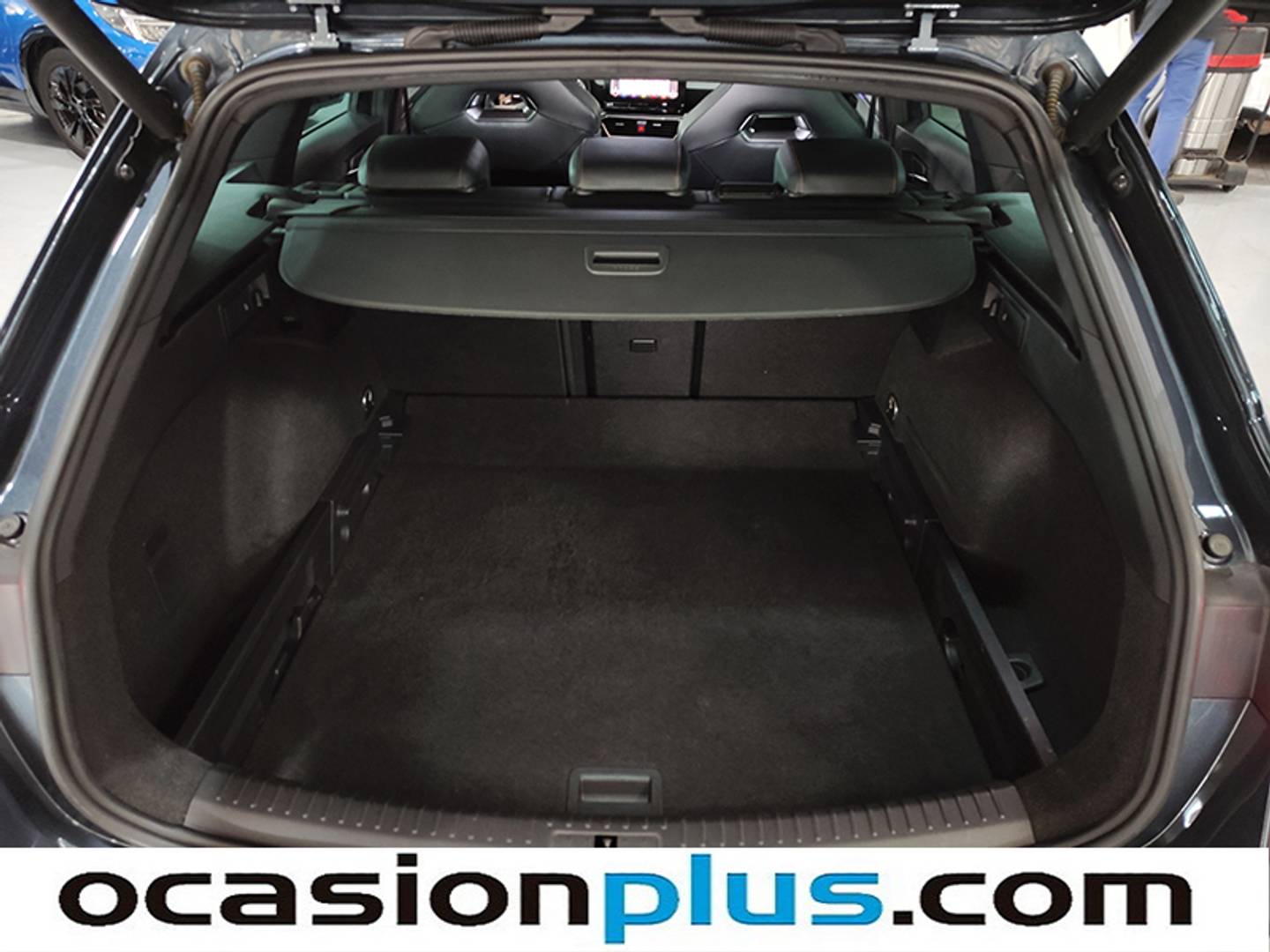 Foto Cupra León CUPRA Leon Sportstourer 2.0 TSI 4Drive DSG (310 CV)