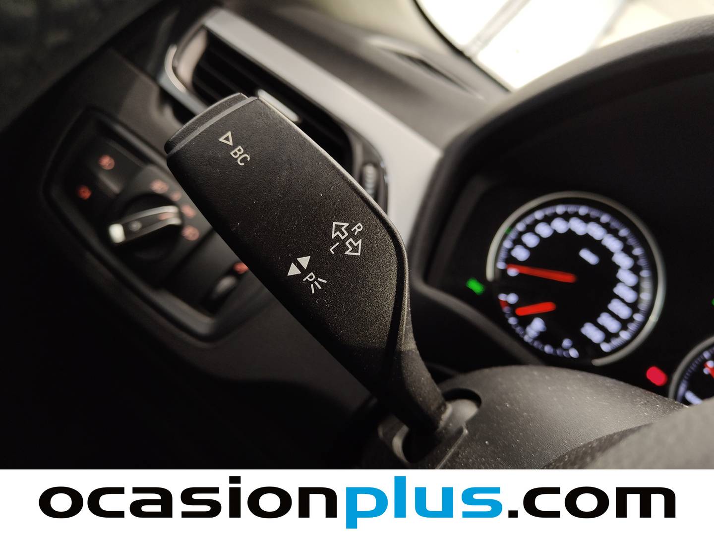 Acabados BMW X1 BMW X1 sDrive18i (140 CV)