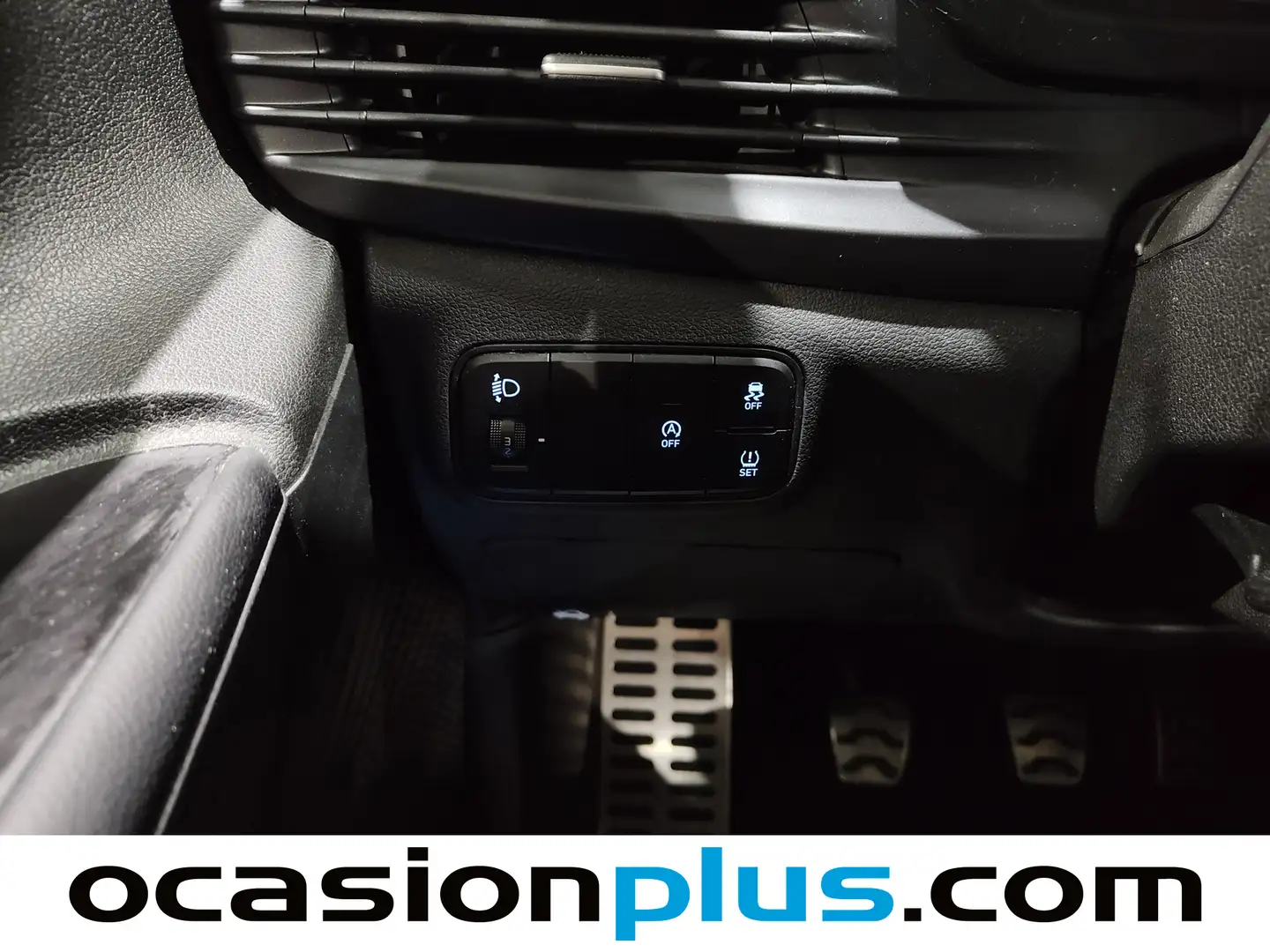 Foto Hyundai Bayon Hyundai Bayon 1.2 MPI Maxx  (84 CV)