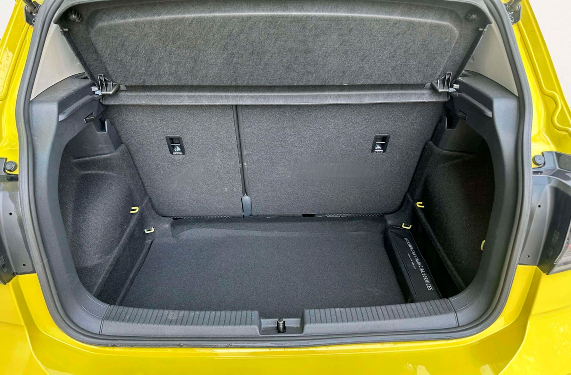Volkswagen T-Cross 1.0 TSI - foto 14