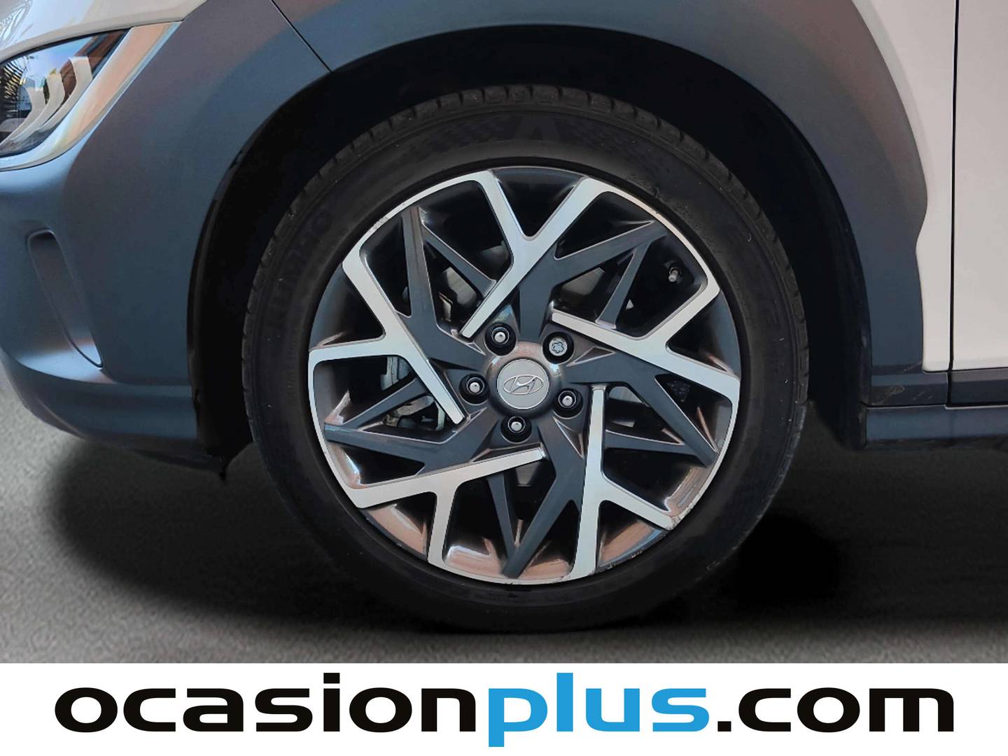 Hyundai Kona Hyundai Kona 1.6 GDI HEV Style Sky DCT (141 CV) automático