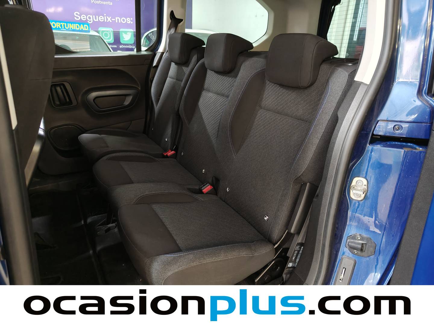 Foto asientos traseros Peugeot Rifter Peugeot Rifter PureTech 130 S&S Allure Pack Long EAT8 (130 CV)