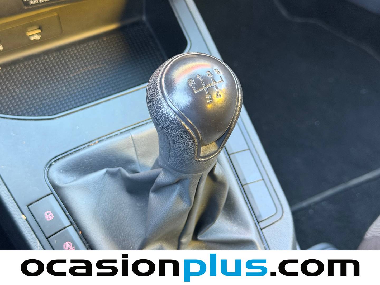 Seat Arona Seat Arona 1.0 TSI Ecomotive Reference Plus (95 CV) de segunda mano