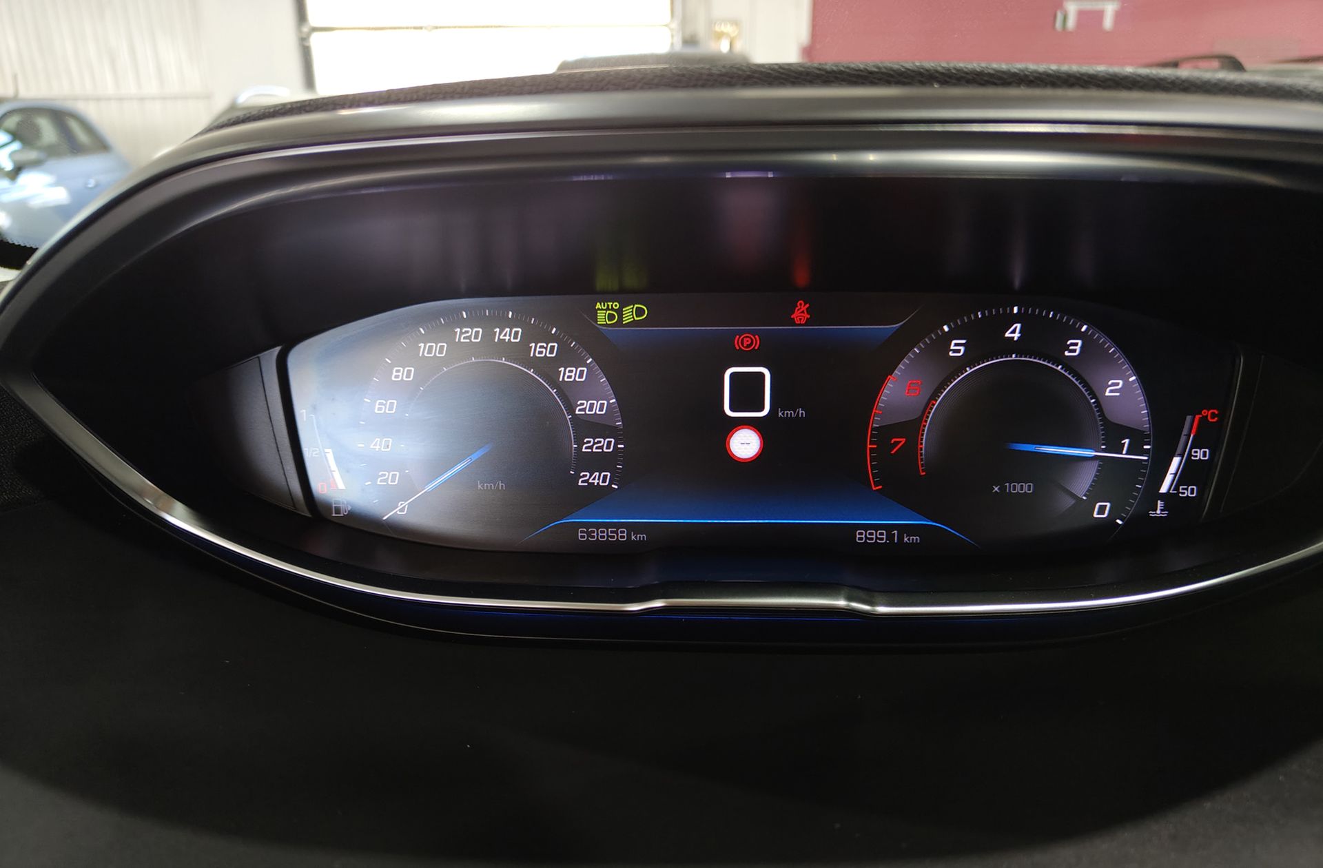 Peugeot 5008 PureTech 130 Allure 7 plazas - foto 27
