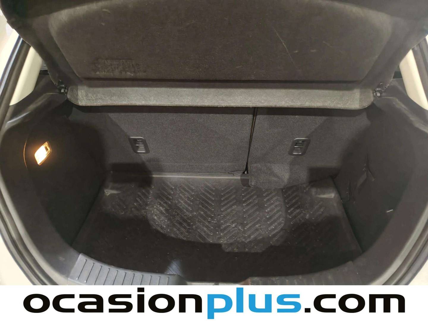 Foto asientos traseros Mazda Mazda2 Mazda Mazda 2 1.5 GE Origin (90 CV)