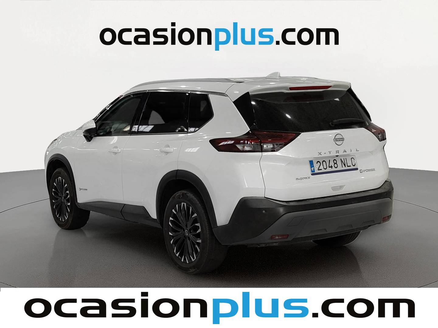 Foto trasera Nissan X-TRAIL Nissan X-Trail 1.5 e-4ORCE Tekna 4x4 AT (213 CV) 7 Plazas izquierda