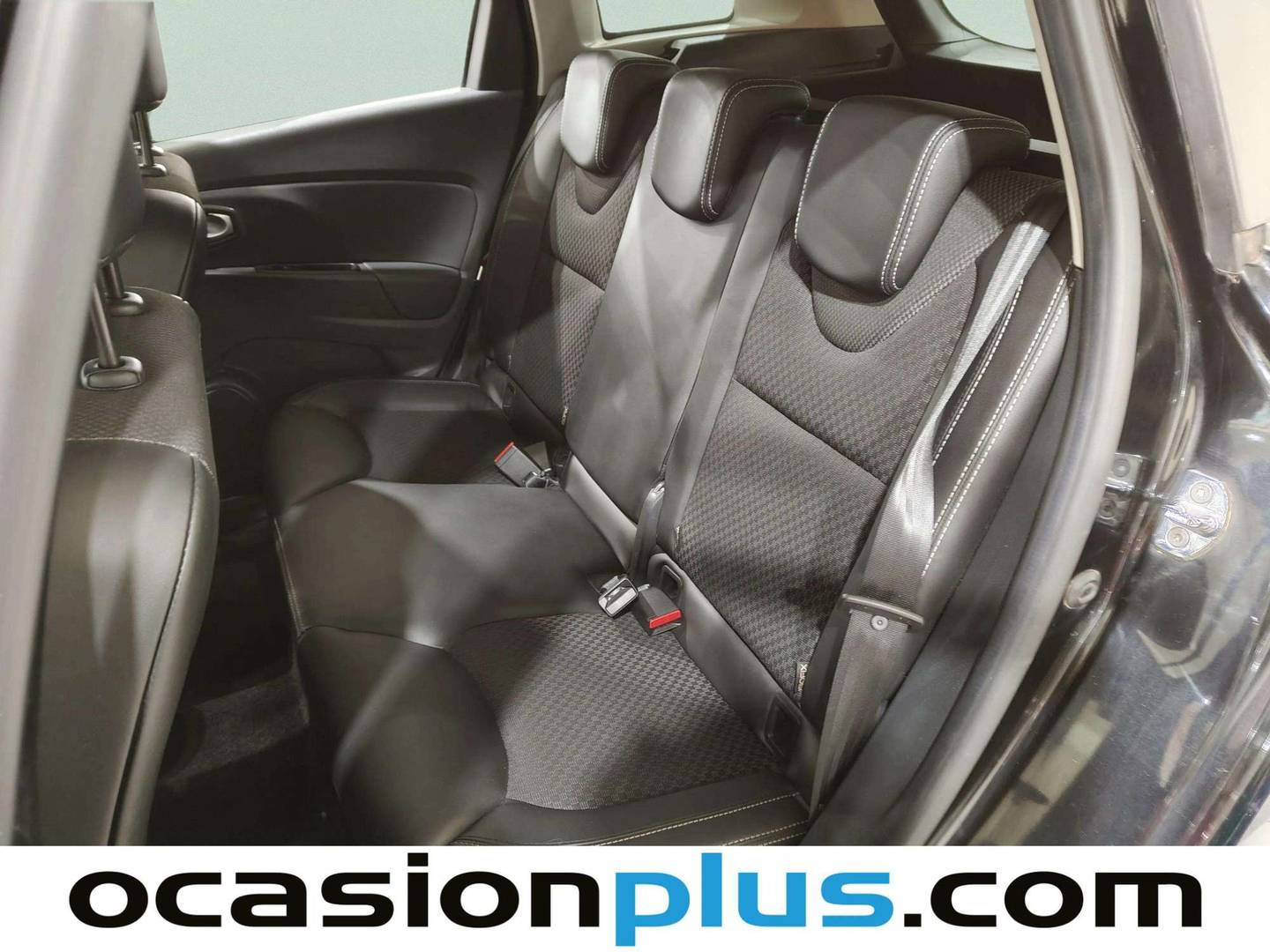 Foto Renault Clio Renault Clio Sport Tourer Zen TCe (90 CV)