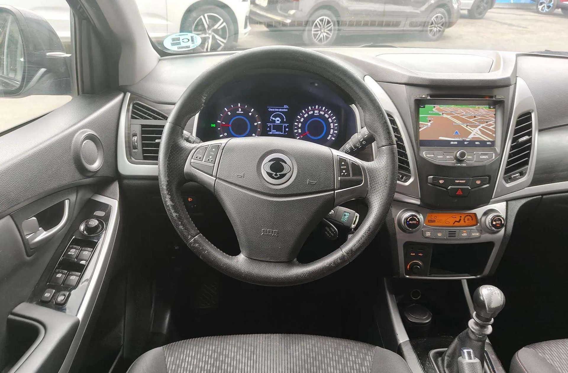 SsangYong Korando D22T Premium 4x2 - foto 25