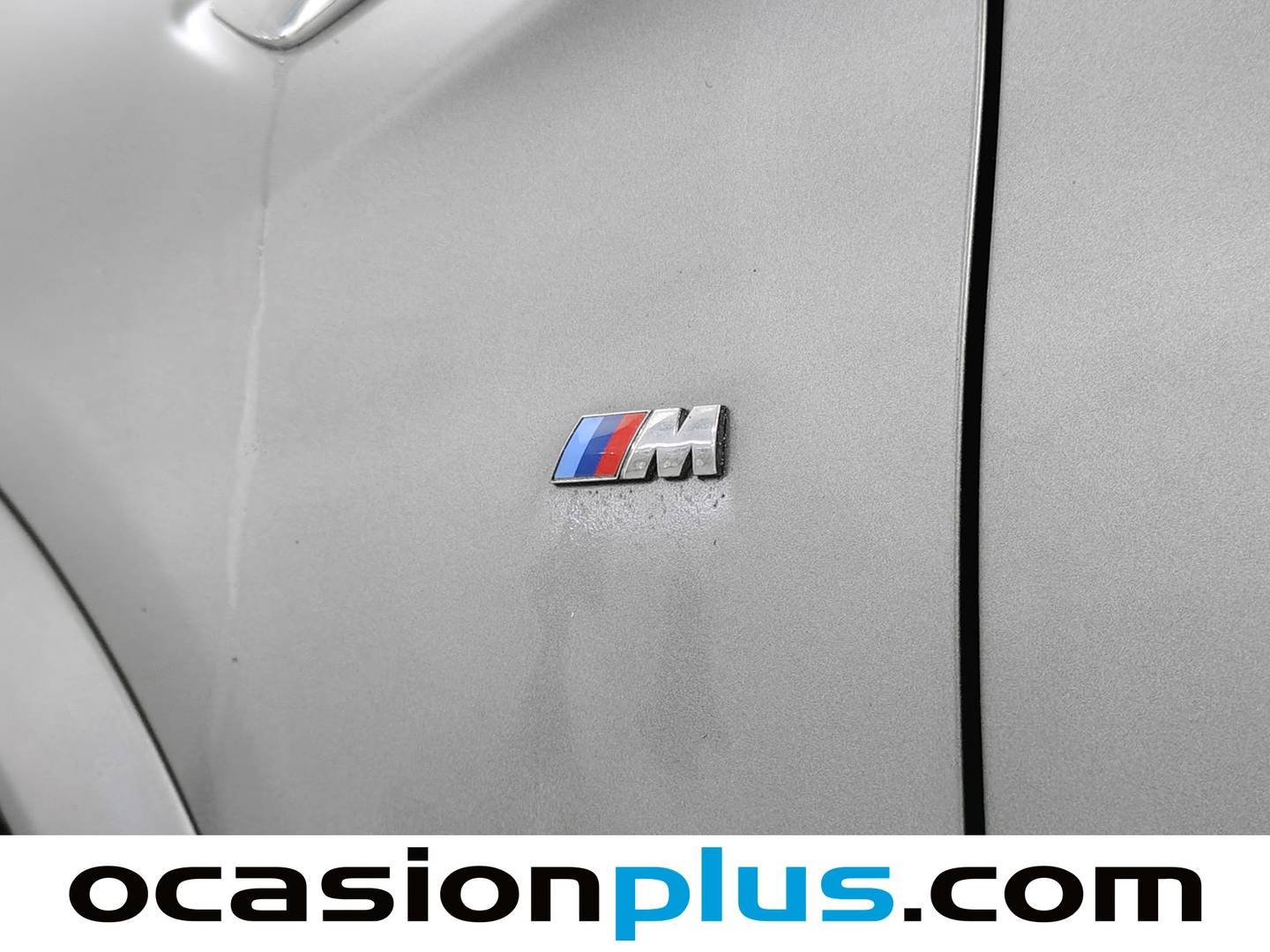 Extras y acabados del BMW X4 BMW X4 xDrive20d Pack M (190 CV)