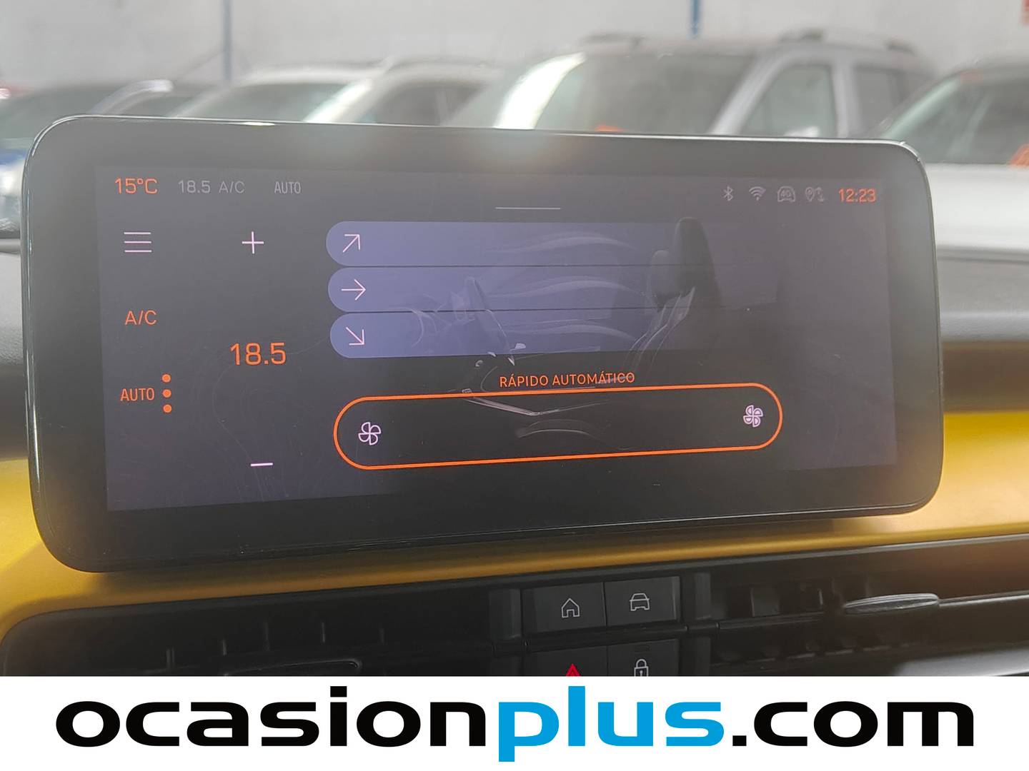 Foto Jeep Avenger Jeep Avenger 1.2 G Summit (100 CV)