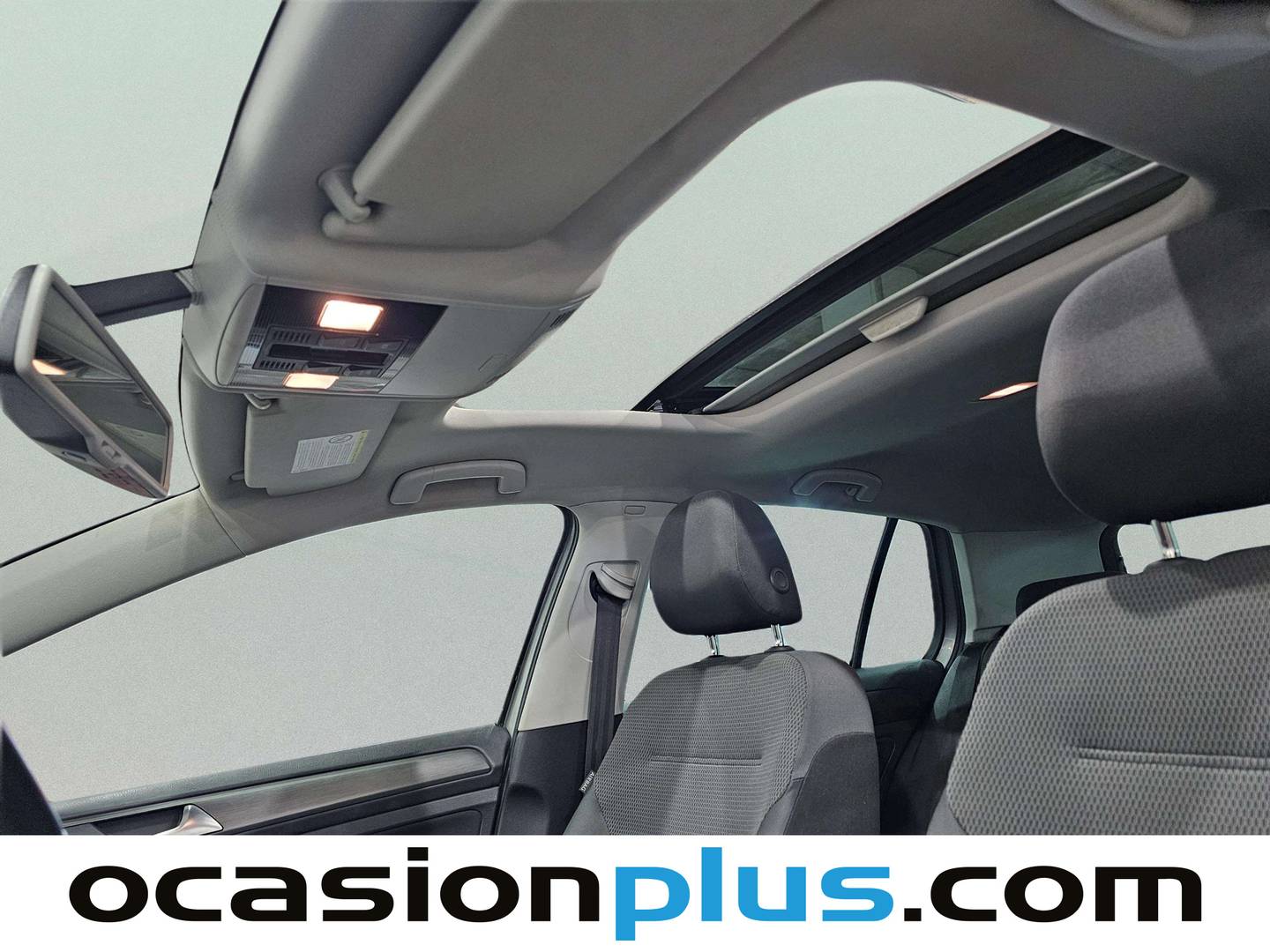 Extras y acabados del Volkswagen Golf Volkswagen Golf Advance 1.6 TDI BMT (105 CV) DSG