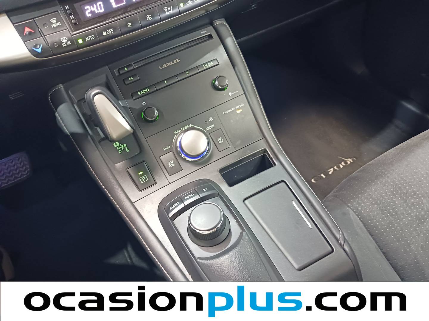 Lexus CT Lexus CT 200h Executive + Navibox (136 CV) de segunda mano