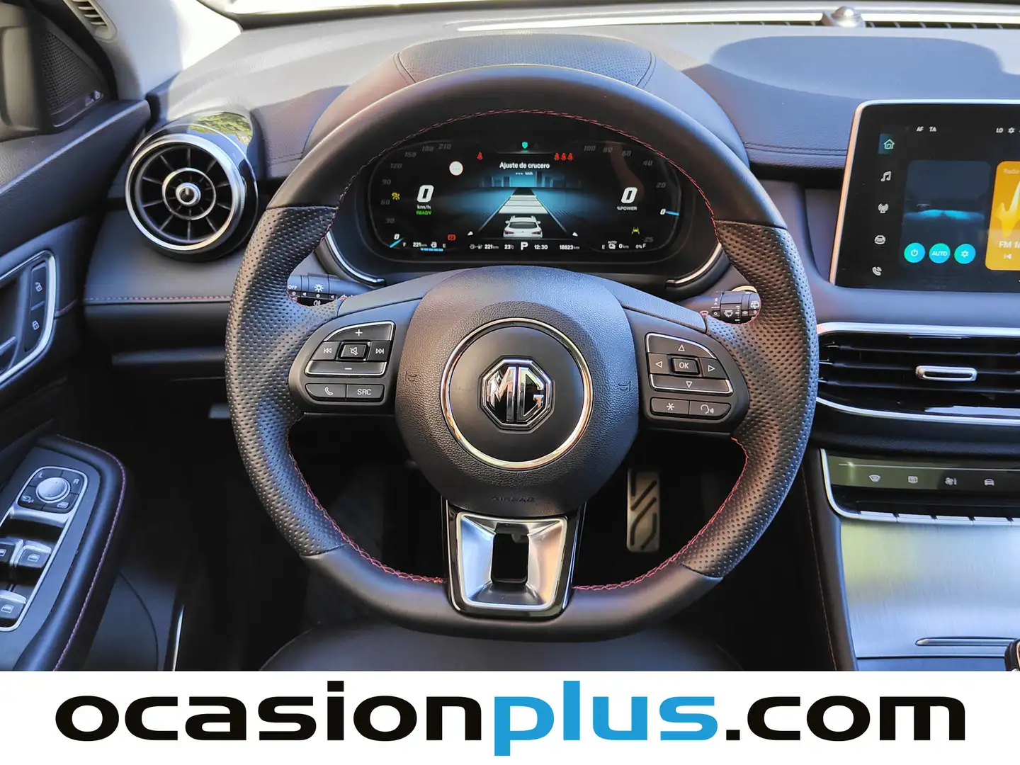 Foto MG eHS MG eHS 1.5 T-GDI PHEV Luxury (258 CV)