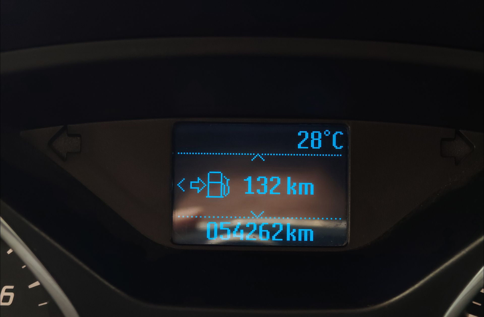 Ford Focus 1.0 EcoBoost Trend - foto 7