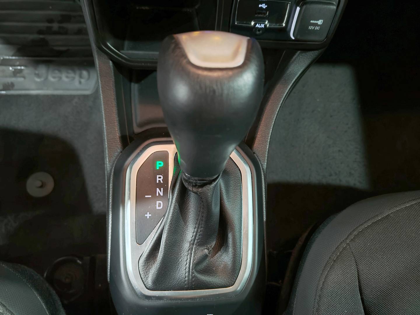 Foto Jeep Renegade Jeep Renegade eHybrid 1.5 Limited ATX  (130 CV)