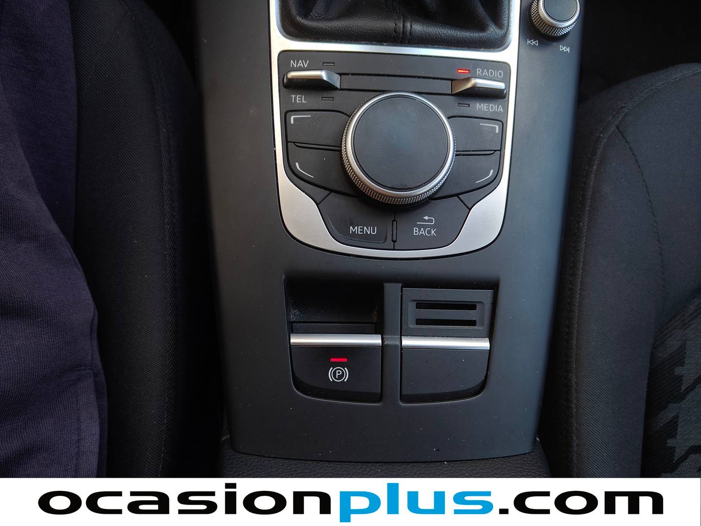Extras y acabados del Audi A3 Audi A3 Sportback Attracted 1.6 TDI (105 CV)