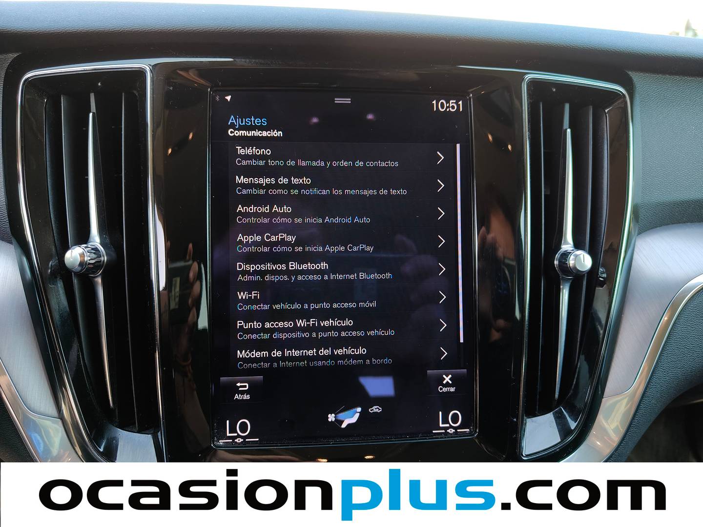 Extras y acabados del Volvo V60 Volvo V60 B4 Momentum Auto (197 CV)